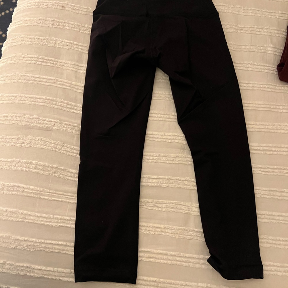 Black Lulu Cropped Leggings